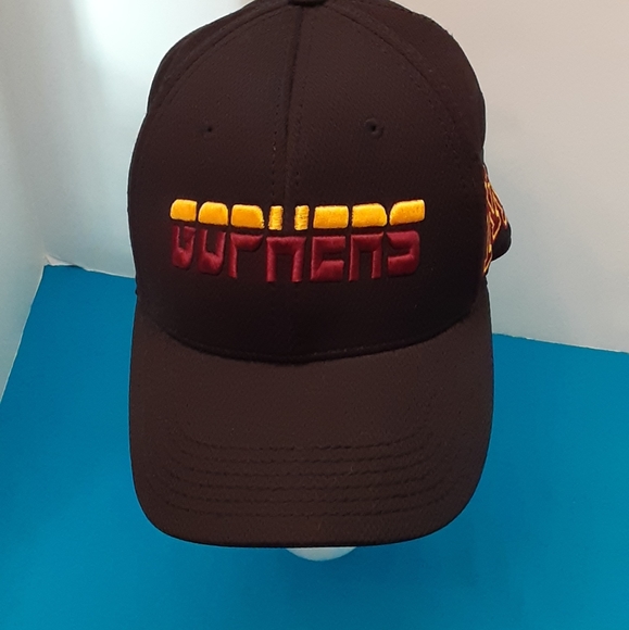 Minnesota Gophers College hat - Picture 8 of 8